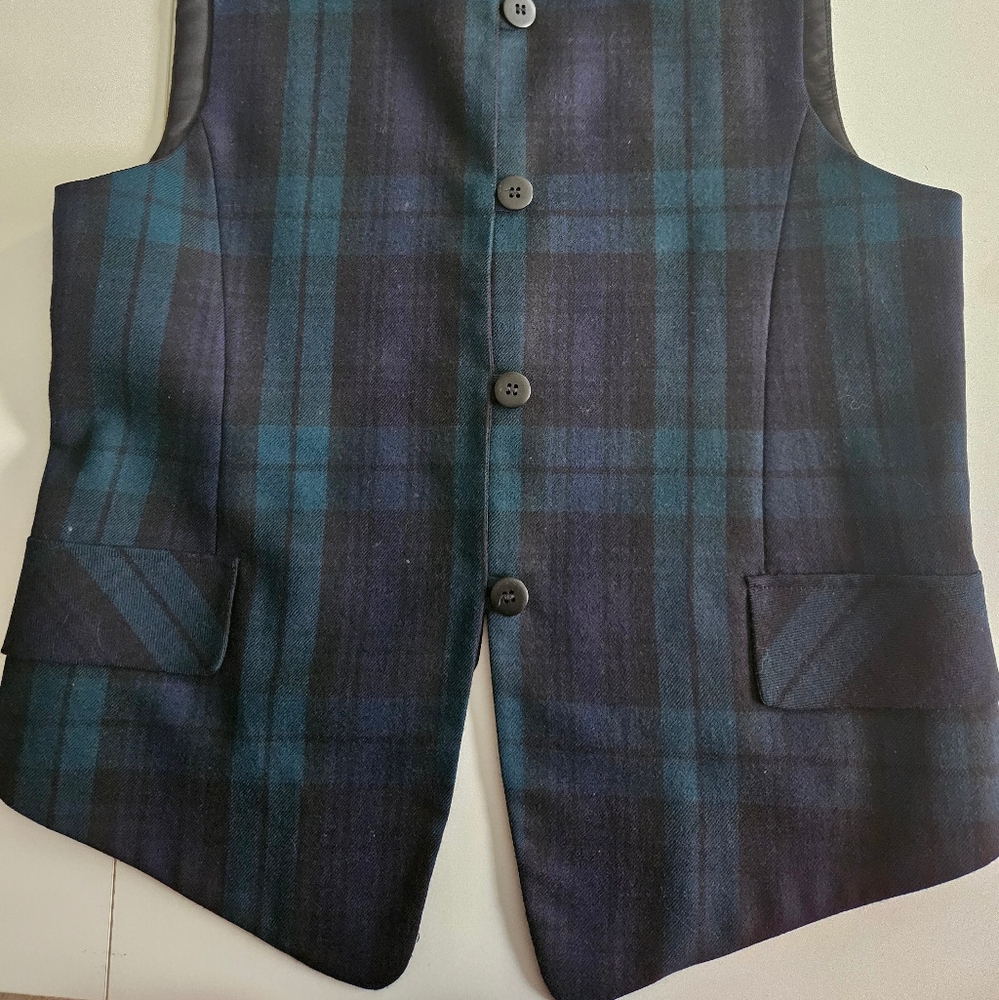 Vintage 100% Wool Green & Black Tartan Plaid Vest